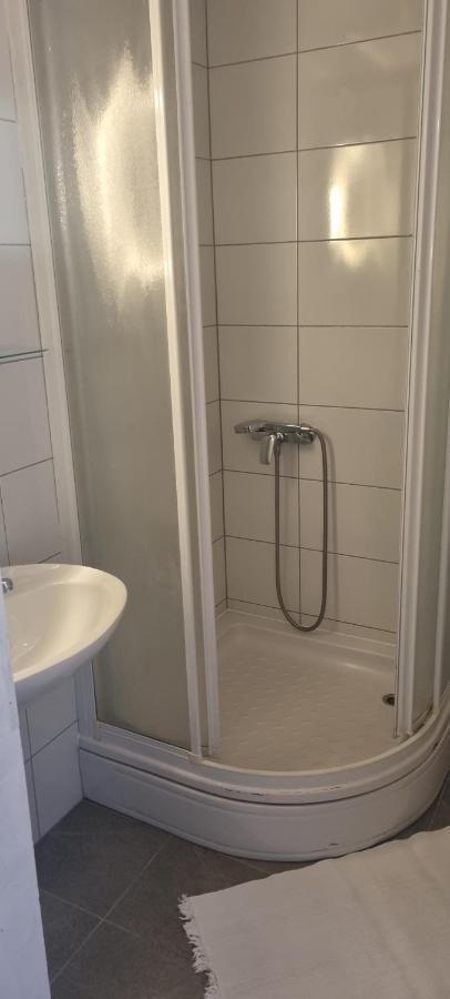Guesthouse Sole Secovlje Bagian luar foto